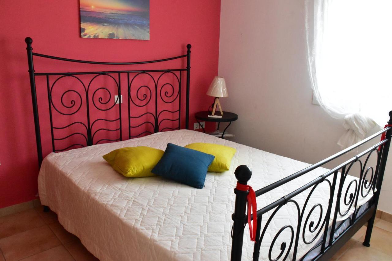 Lovely 1-bedroom In Front Of Sandy