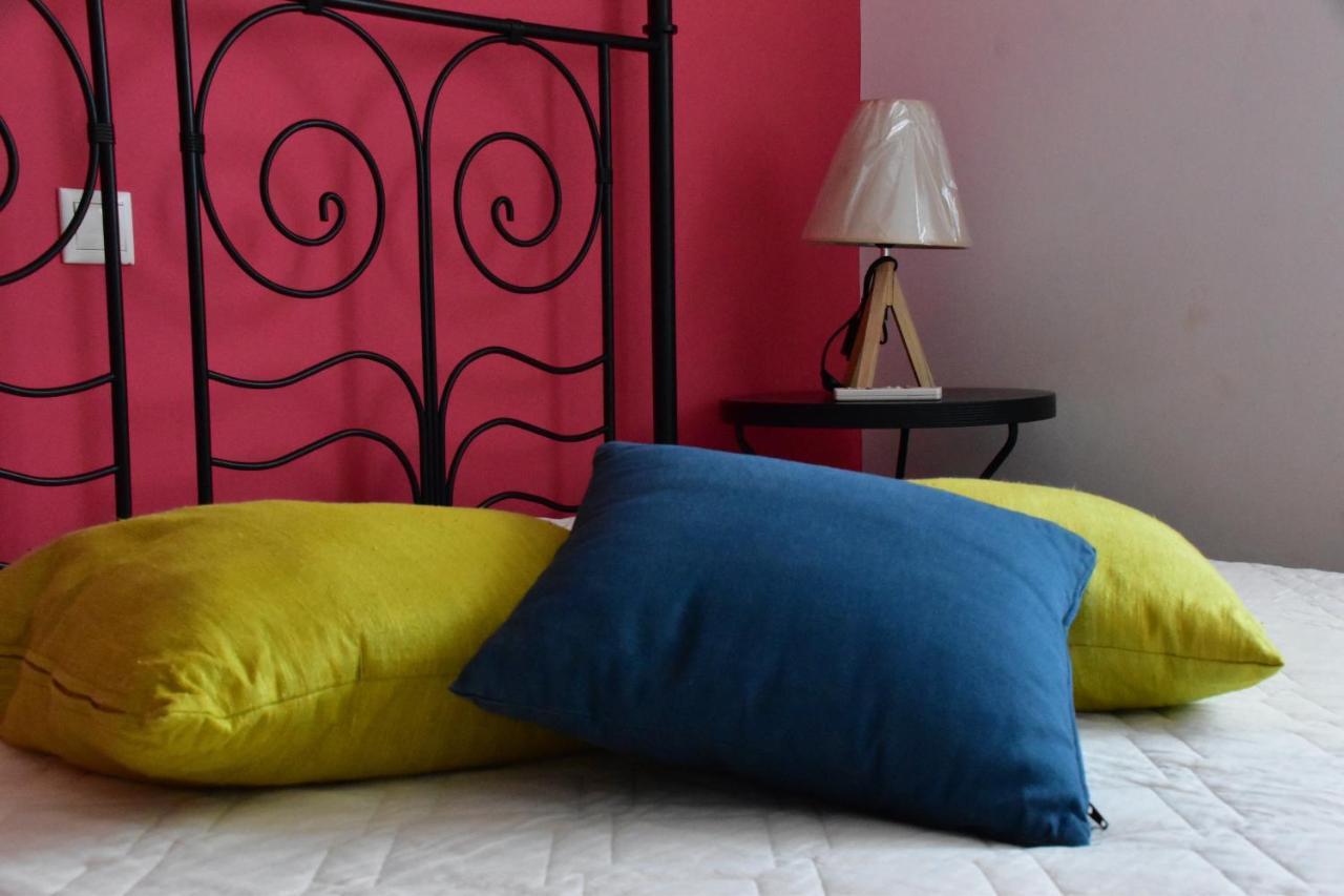 Ferienhaus Lovely 1-bedroom In Front Of Sandy Psifia